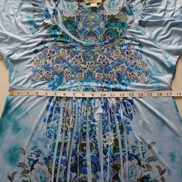 One World Watercolour Embroidered Floral Tunic Top - Picture 12 of 16